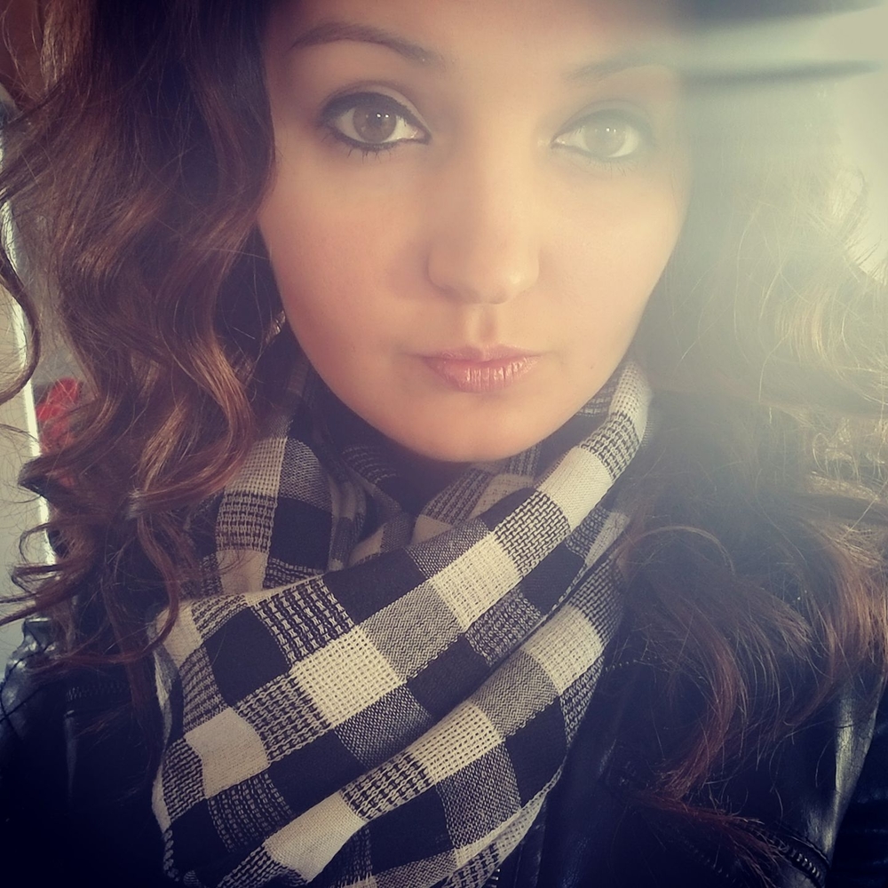 Meet your Posher, Alina